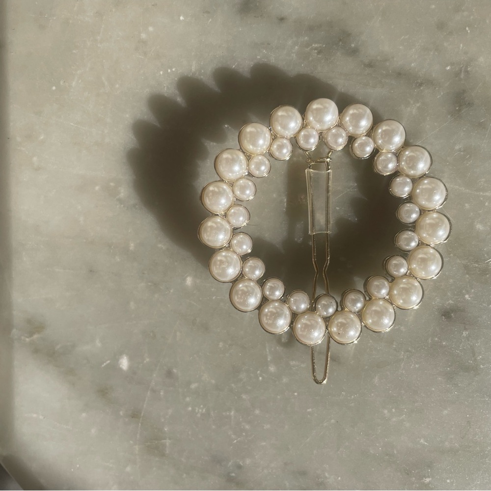 JCREW Pearl Hair Clip